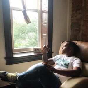 Meet your Posher, Derek